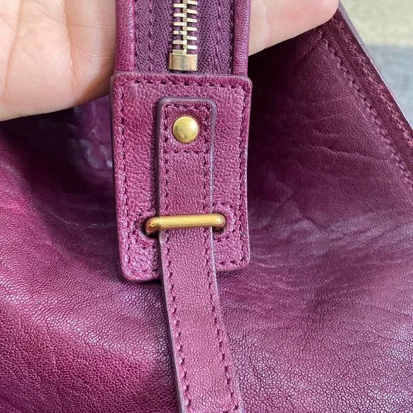 Yves Saint Laurent Chyc Tote Bag - Picture 4 of 14